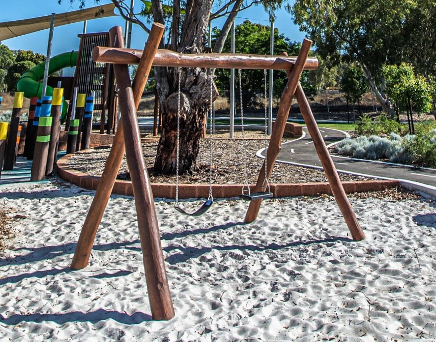 lyPa A Frame Double Swing