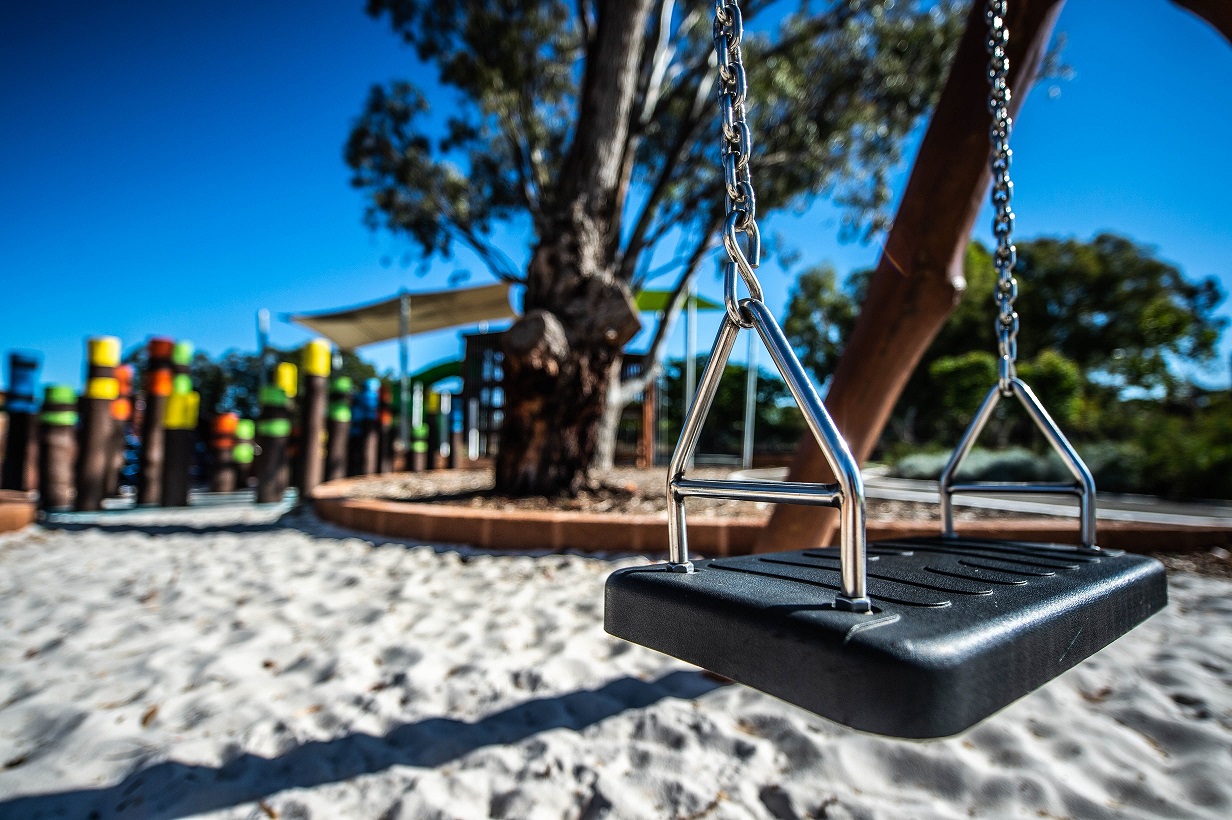lyPa Swing Rigid Seat