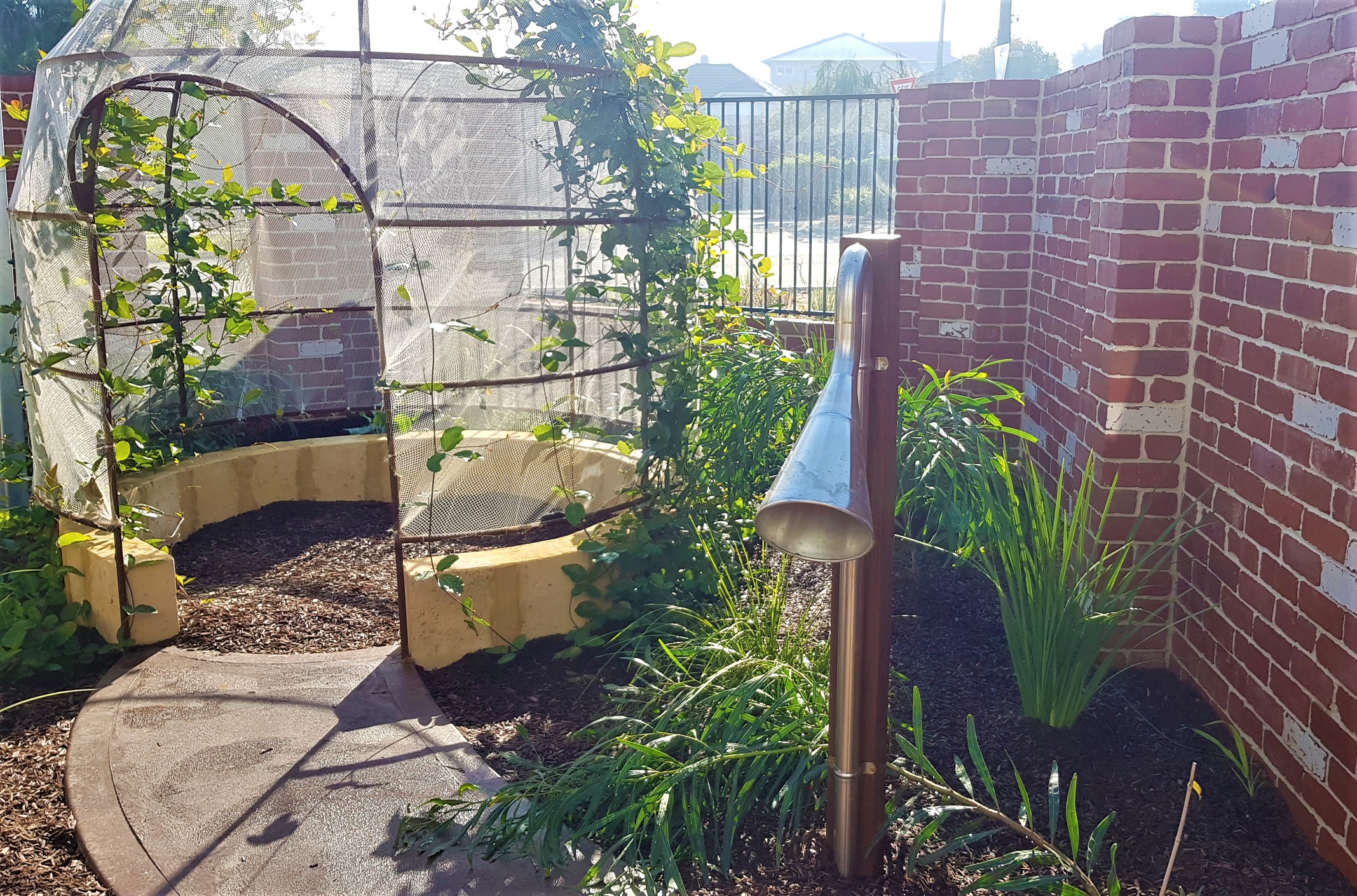 lyPa Arbour Dome