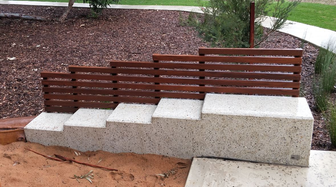 lyPa Transition Bench